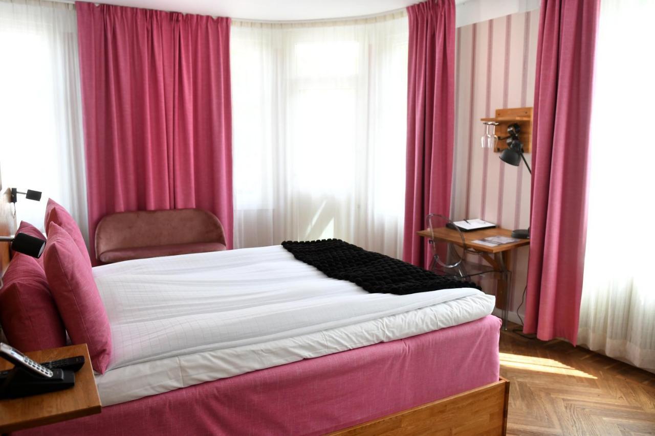 Huskvarna Stadshotell Ngoại thất bức ảnh